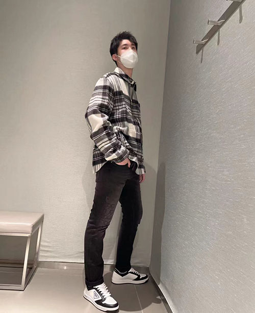 普拉达男鞋休闲鞋