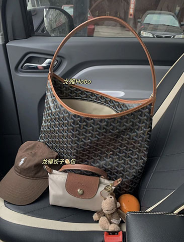 五一出游被问了好多次链接的Goyard/戈雅hobo腋下包拉链tote