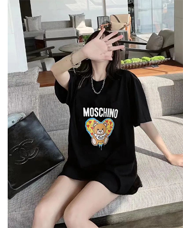 moschino的t恤黑色短袖多少钱