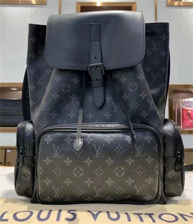  Lv trio黑花男士双肩包