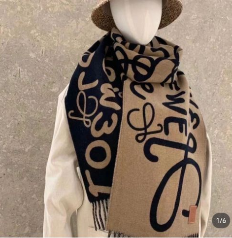 loewe罗意威涂鸦款双面围巾