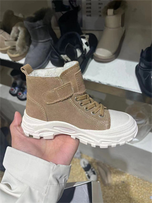 ugg雪地靴童鞋