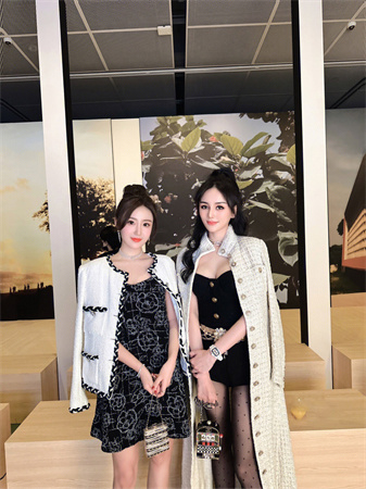 香奈儿五角星流苏耳钉