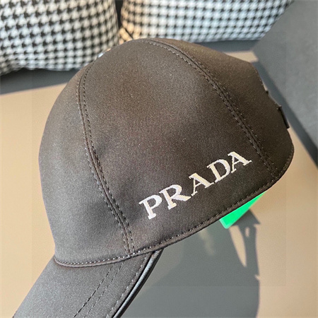 Prada普拉达棒球帽