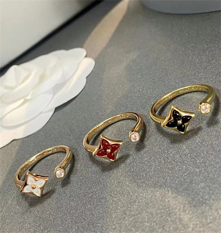 lv贝母戒指