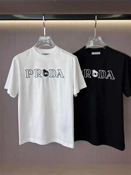 服饰鉴赏|普拉达男士短袖t恤新款丝光棉面料怎么样
