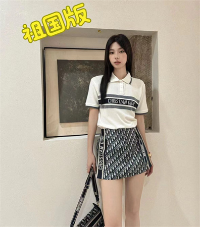 迪奥新款老花短裤