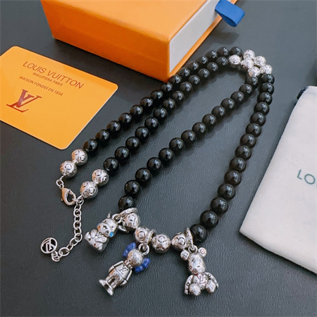 LV玛瑙项链