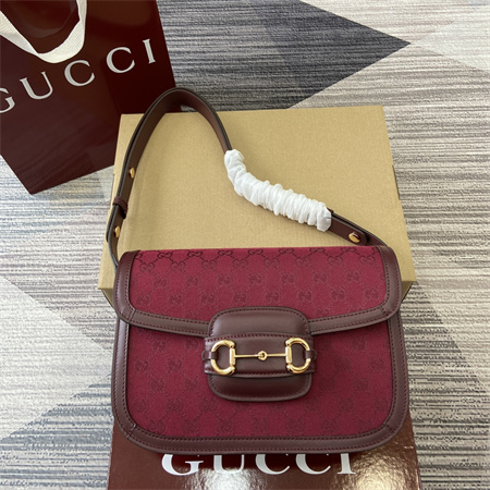 2024早秋Gucci古驰Horsebit 1955系列小号酒红色马鞍包