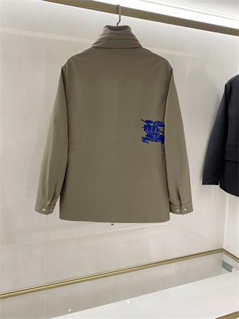 巴宝莉Trench 风衣