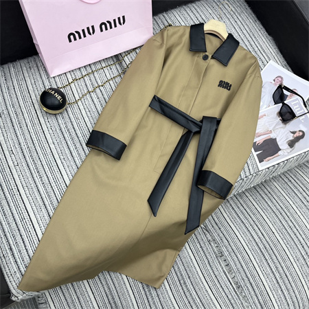气质提升神器|强烈推荐高版本Miumiu拼皮翻领长款风衣外套