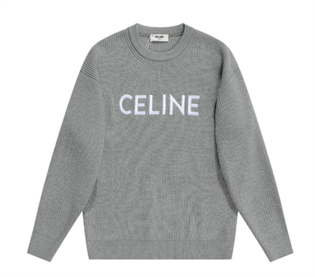 秋天的第一件Celine赛琳经典款圆领毛衣,被夸好有气质哦