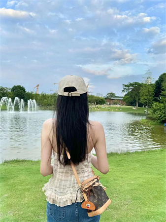 lv nano小水桶包