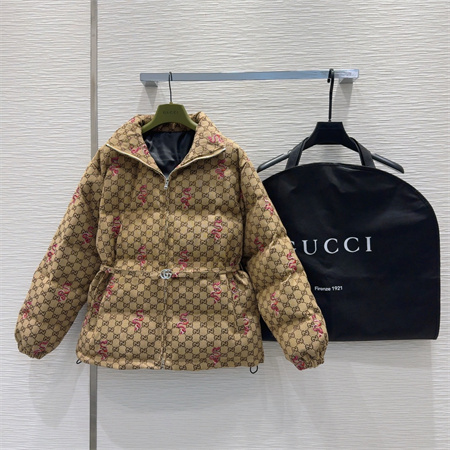 选择2025新款原单gucci古驰羽绒服女款 让你温暖有型一整冬