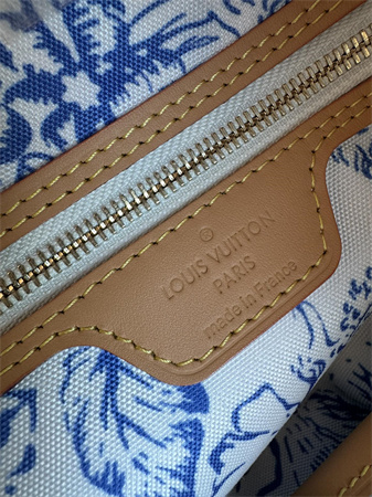 lv Neverfull 中号手袋