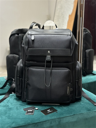原单奢侈品万宝龙男包价格网站：教你用工资的十分之一过出百万气场