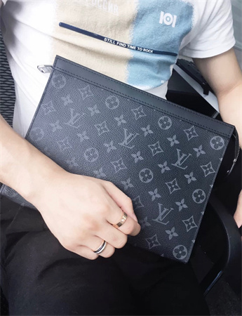 LV老花棋盘格手包